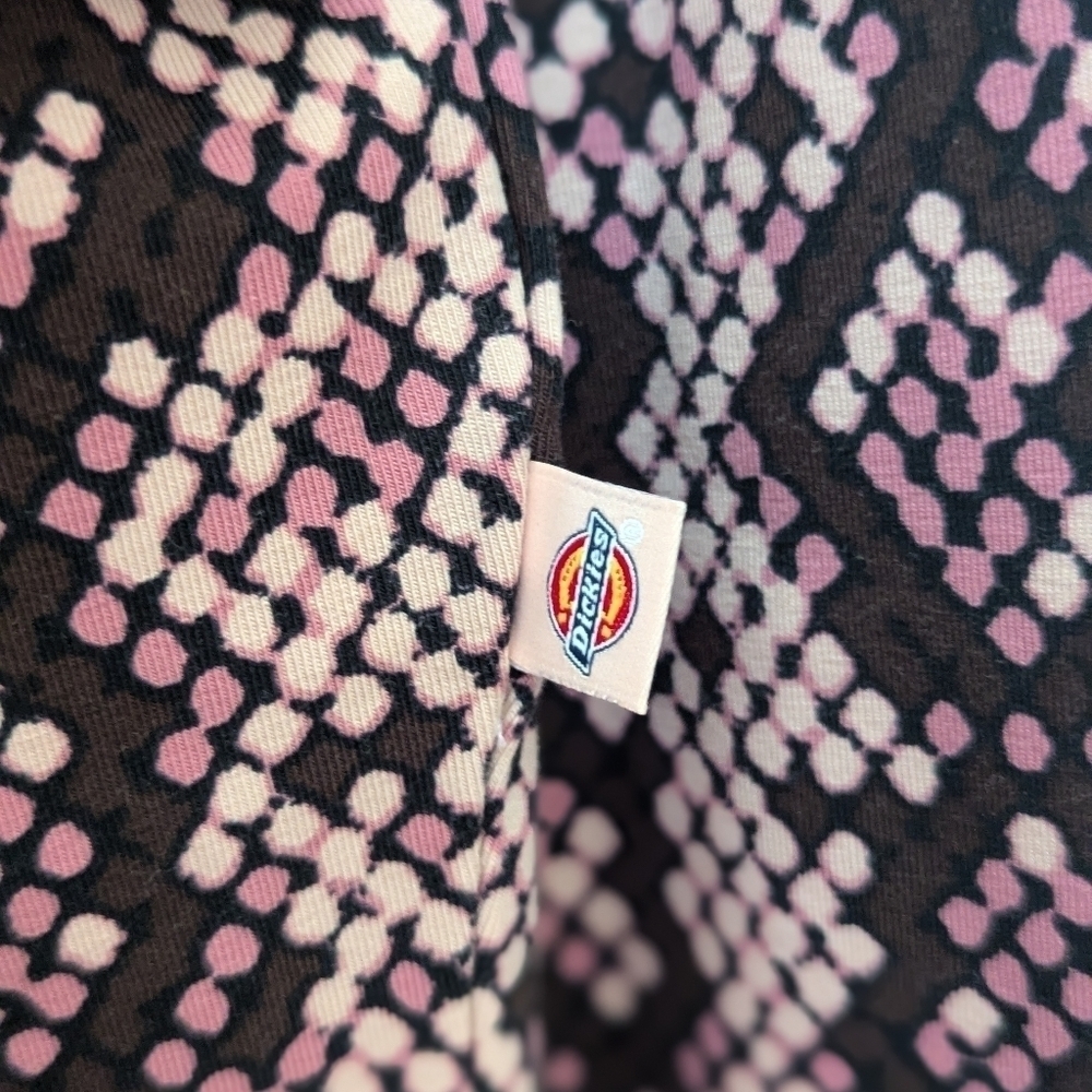 Women's Dickies Camden Cropped Long Sleeve T-Shirt NWT Snakeskin pattern - Picture 6 of 9